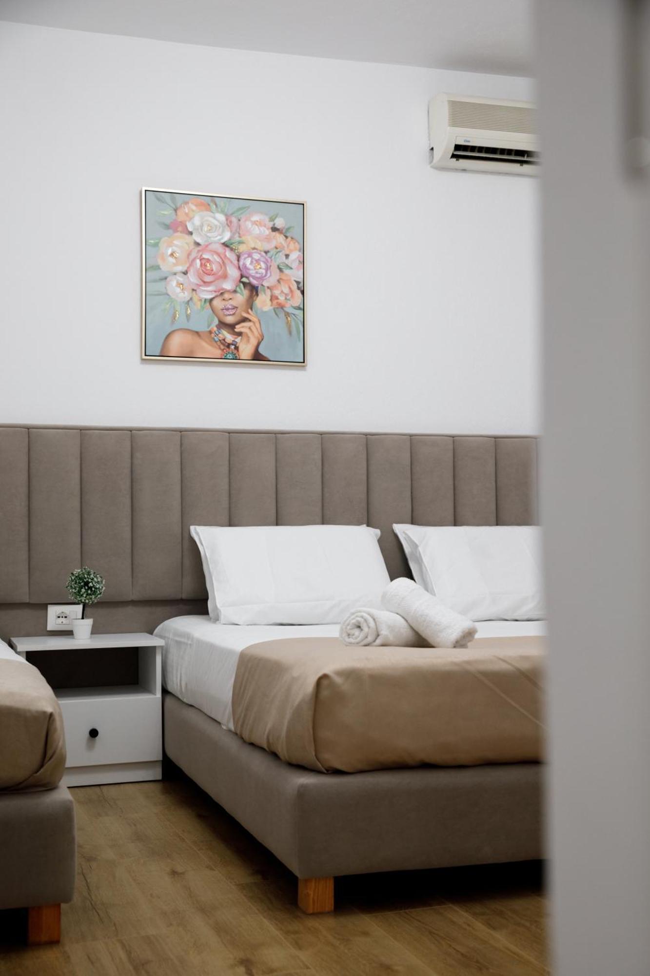 Vila Agimi 65 Gjirokastër Esterno foto